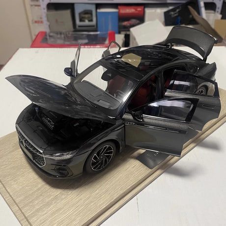 [OEM] 1:18 Lincoln 2022 Zephyr Gray Model Car Die-Cast