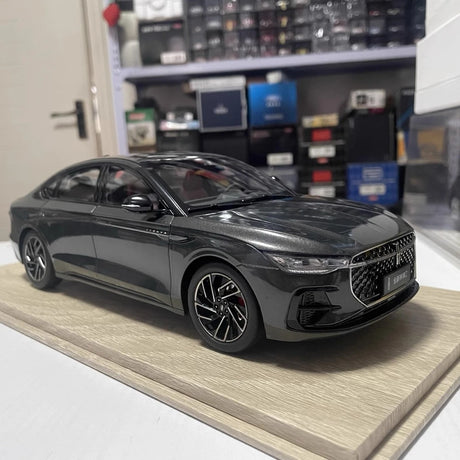 [OEM] 1:18 Lincoln 2022 Zephyr Gray Model Car Die-Cast