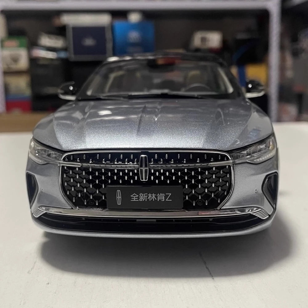 [OEM] 1:18 Lincoln 2022 Zephyr シルバー モデルカー Die-Cast