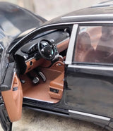 [OEM] 1:18 Porsche 2008 Cayenne Turbo Black Model Car Die-Cast