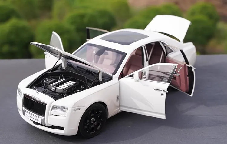[OEM] 1:18 Rolls-Royce 2009 Ghost White Model Car Die-Cast