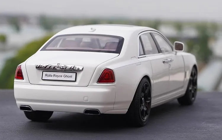 [OEM] 1:18 Rolls-Royce 2009 Ghost White Model Car Die-Cast