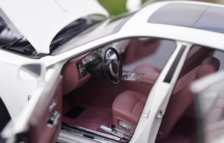 [OEM] 1:18 Rolls-Royce 2009 Ghost White Model Car Die-Cast