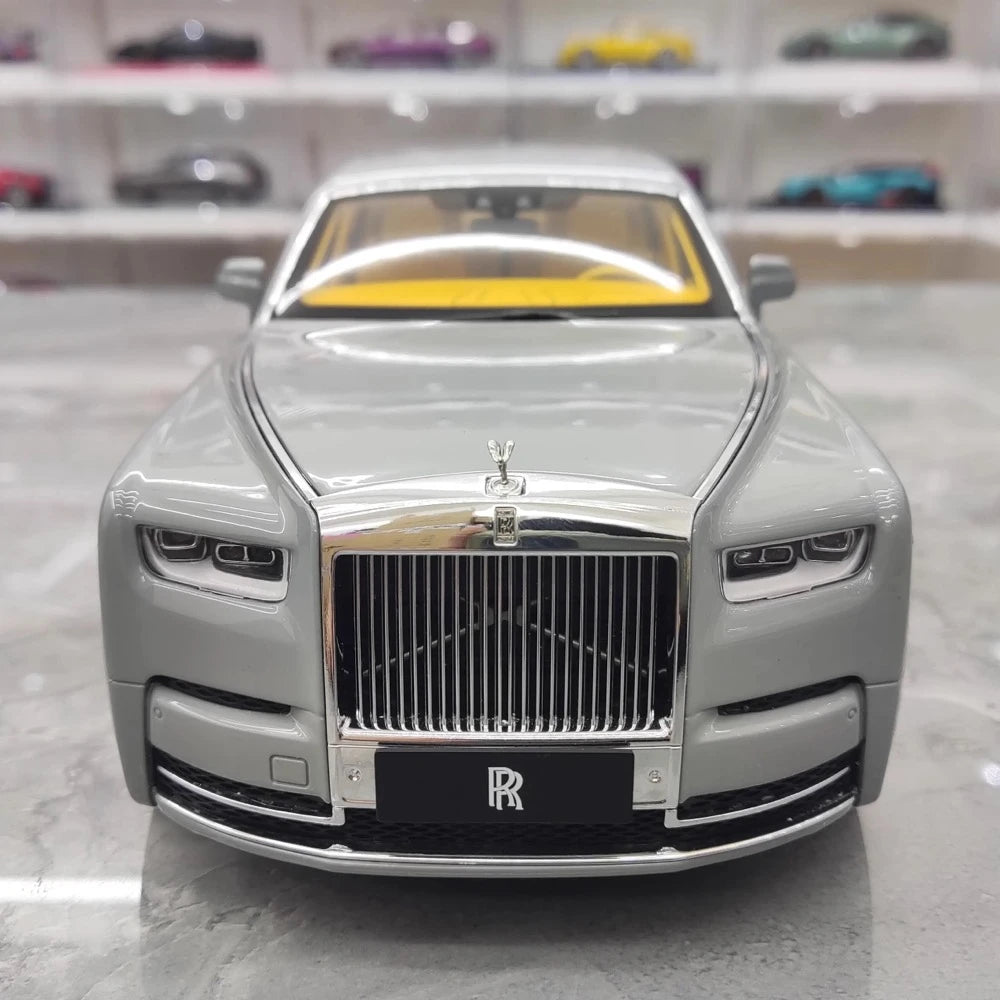 [OEM] 1:18 Rolls-Royce 2017 Phantom VIII EWB Gray Model Car Die-Cast