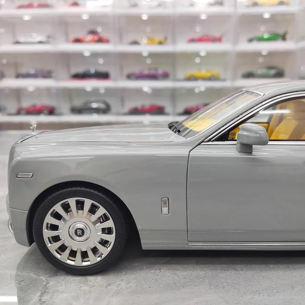 [OEM] 1:18 Rolls-Royce 2017 Phantom VIII EWB Gray Model Car Die-Cast