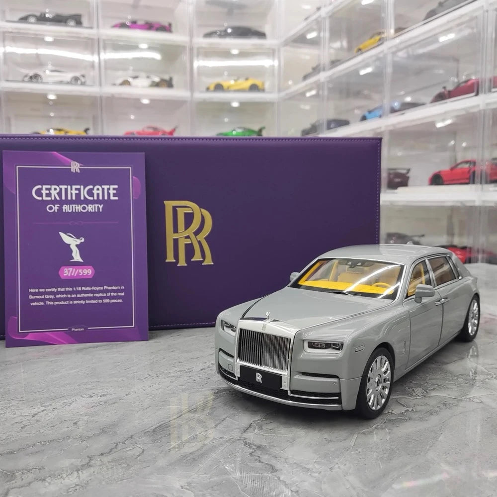 [OEM] 1:18 Rolls-Royce 2017 Phantom VIII EWB Gray Model Car Die-Cast