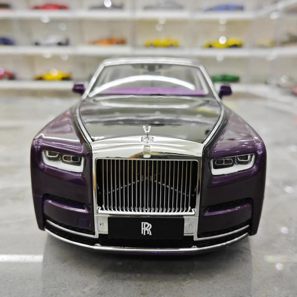 [OEM] 1:18 Rolls-Royce 2017 Phantom VIII EWB Purple & Black Model Car Die-Cast