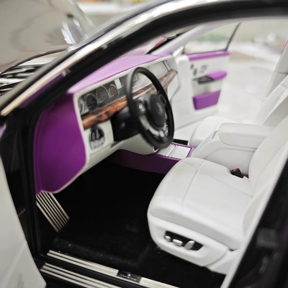 [OEM] 1:18 Rolls-Royce 2017 Phantom VIII EWB Purple & Black Model Car Die-Cast