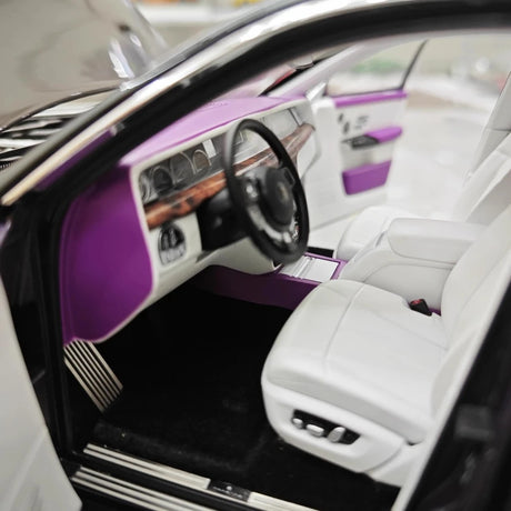 [OEM] 1:18 Rolls-Royce 2017 Phantom VIII EWB Purple & Black Model Car Die-Cast