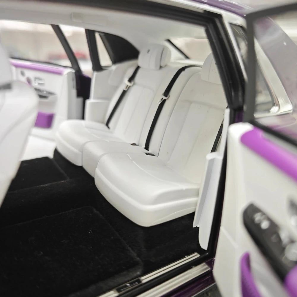 [OEM] 1:18 Rolls-Royce 2017 Phantom VIII EWB Purple & Silver Model Car Die-Cast