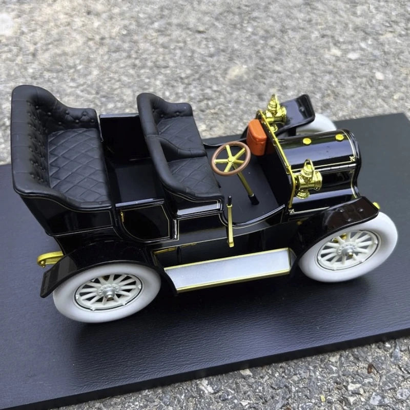 [OEM] 1:18 Buick 1904 Model B Black Model Car Die-Cast