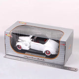 [OEM] 1:18 Buick 1938 Century Convertible Coupe White Model Car Die-Cast