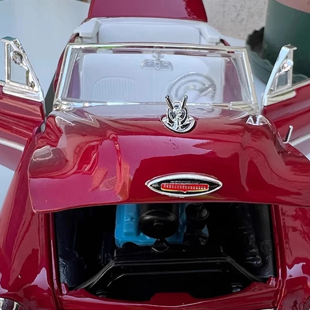 [OEM] 1:18 Buick 1953 Skylark Convertible Red Model Car Die-Cast
