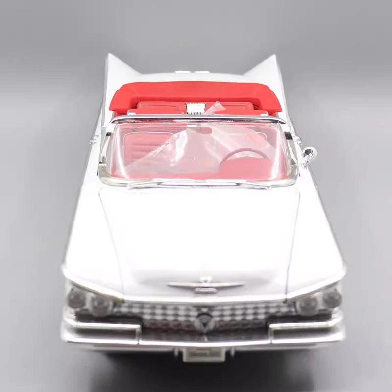 [OEM] 1:18 Buick 1959 Electra 225 Pace Car White Model Car Die-Cast