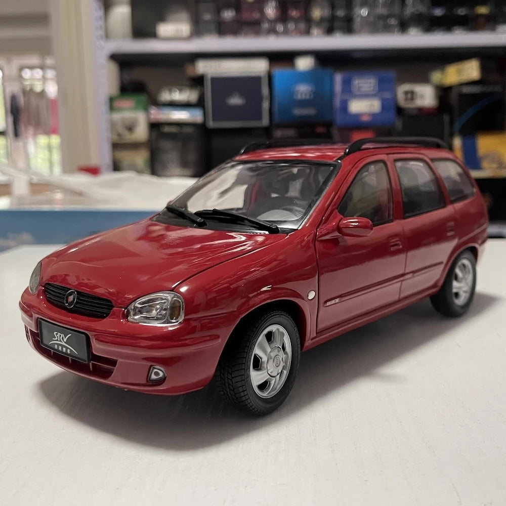 [OEM] 1:18 Buick 2002 Sail SRV Red Model Car Die-Cast