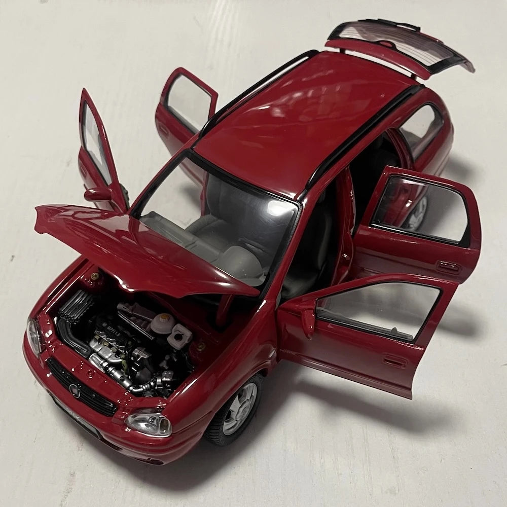 [OEM] 1:18 Buick 2002 Sail SRV Red Model Car Die-Cast