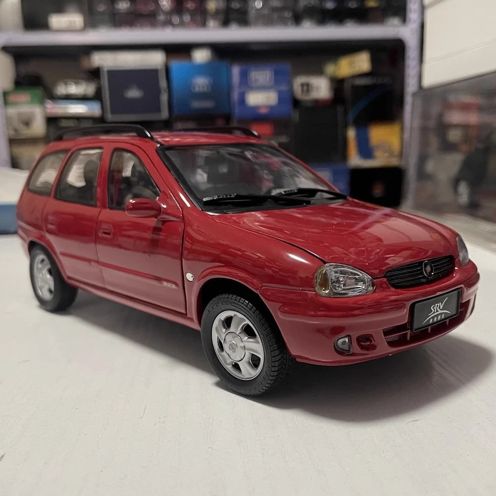 [OEM] 1:18 Buick 2002 Sail SRV Red Model Car Die-Cast