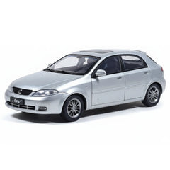 [OEM] 1:18 Buick 2004 HRV Silver Model Car Die-Cast