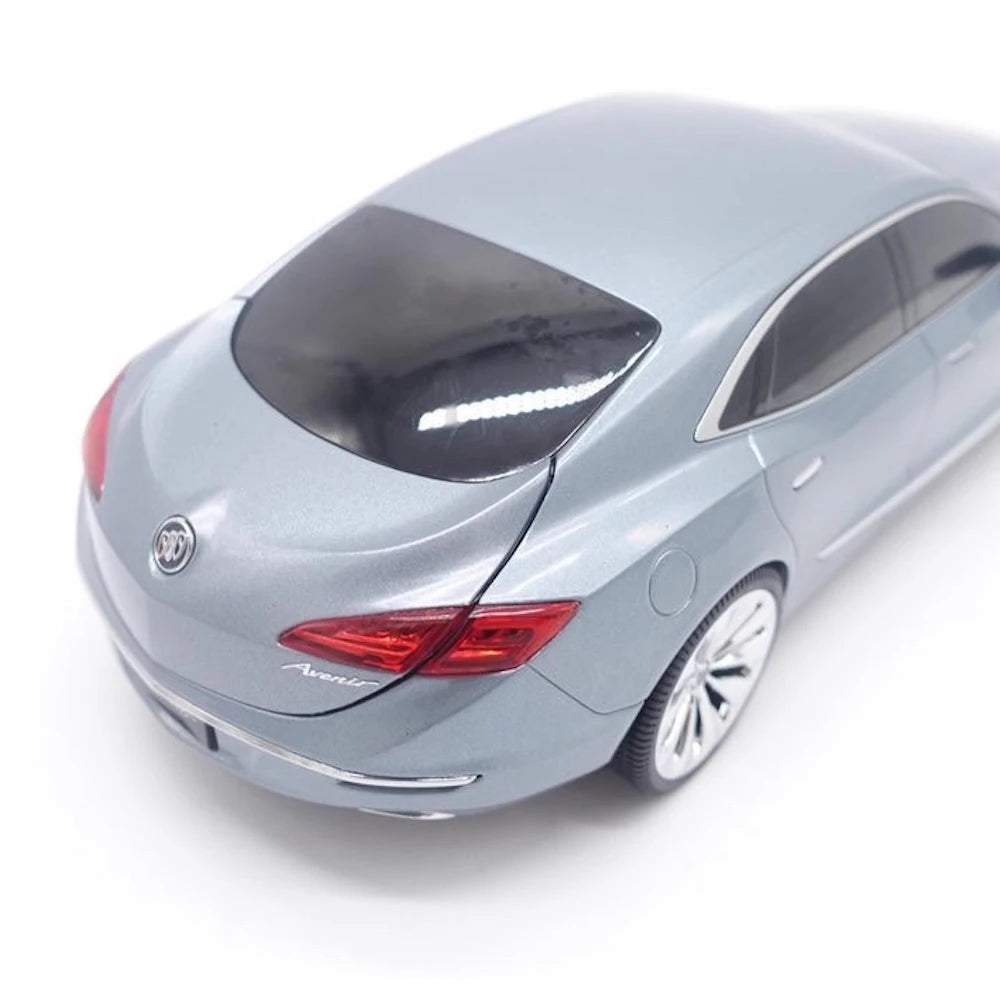 [OEM] 1:18 Buick 2015 Avenir Concept Blue Model Car Die-Cast