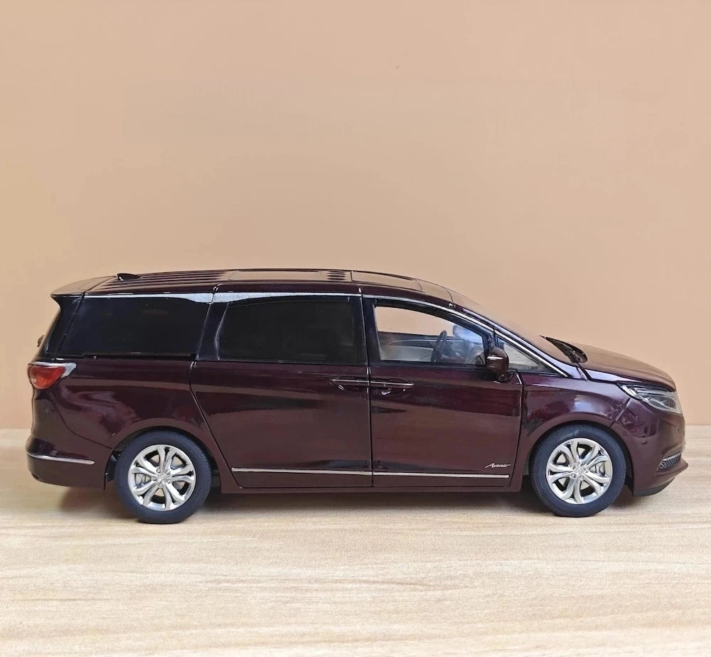 [OEM] 1:18 Buick 2017 GL8 Avenir Wine Model Car Die-Cast