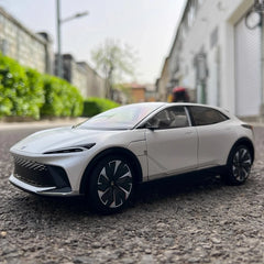 [OEM] 1:18 Buick 2022 Electra-X Concept White Model Car Die-Cast