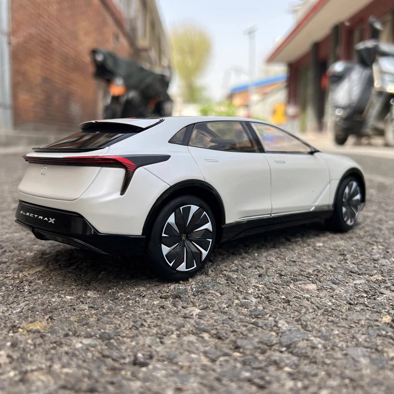 [OEM] 1:18 Buick 2022 Electra-X Concept White Model Car Die-Cast