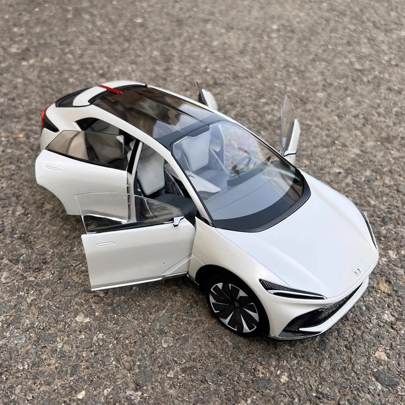 [OEM] 1:18 Buick 2022 Electra-X Concept White Model Car Die-Cast