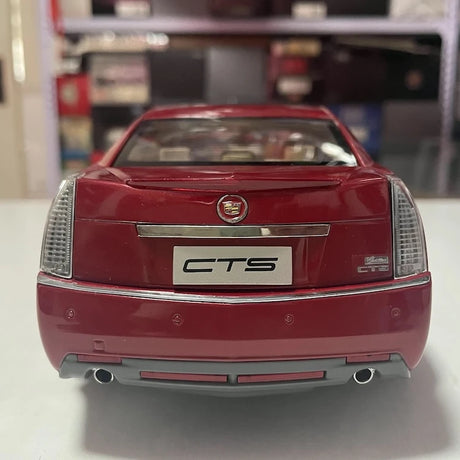 [OEM] 1:18 Cadillac 2008 CTS Red Model Car Die-Cast