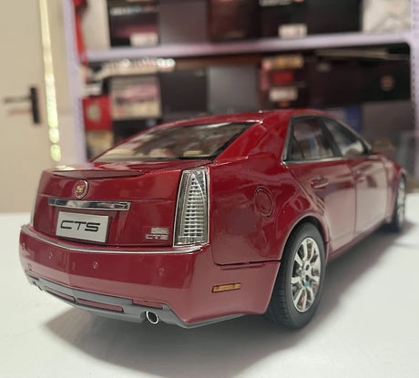 [OEM] 1:18 Cadillac 2008 CTS Red Model Car Die-Cast