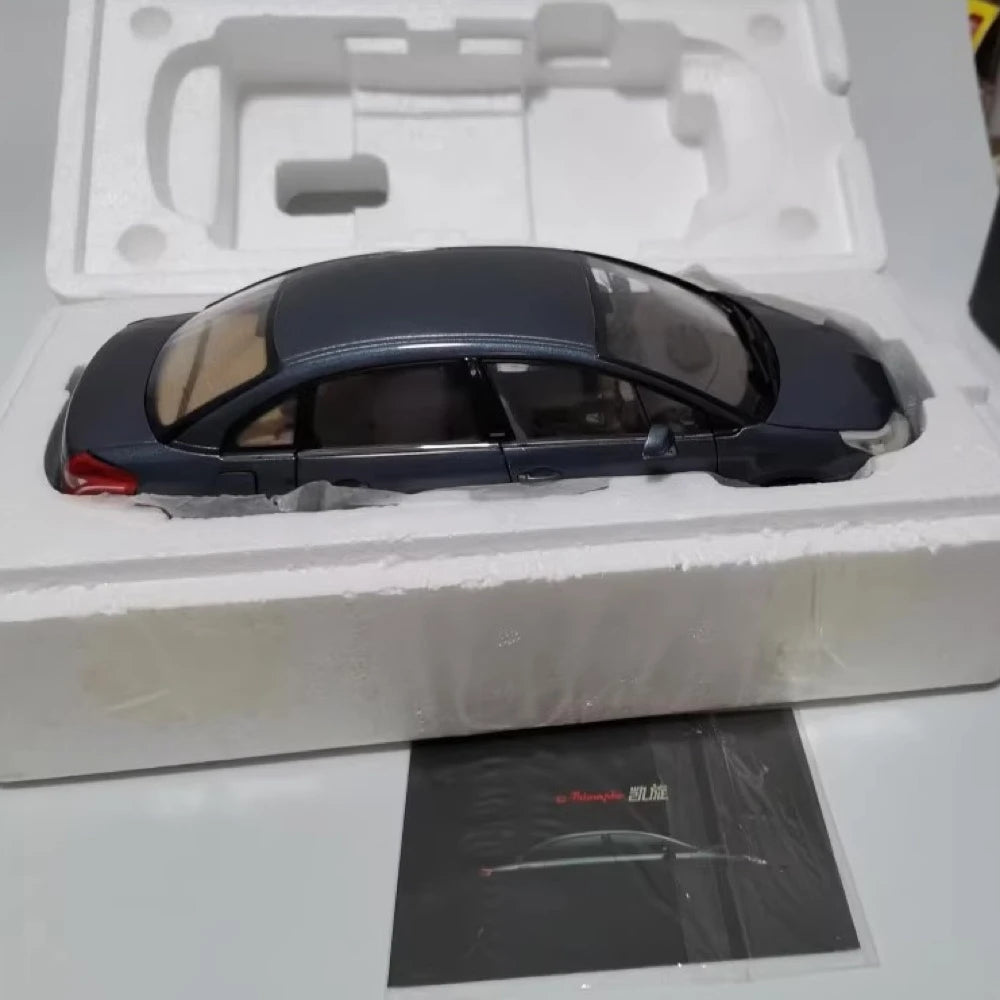 [OEM] 1:18 Citroen 2006 C-Triomphe Gray Model Car Die-Cast