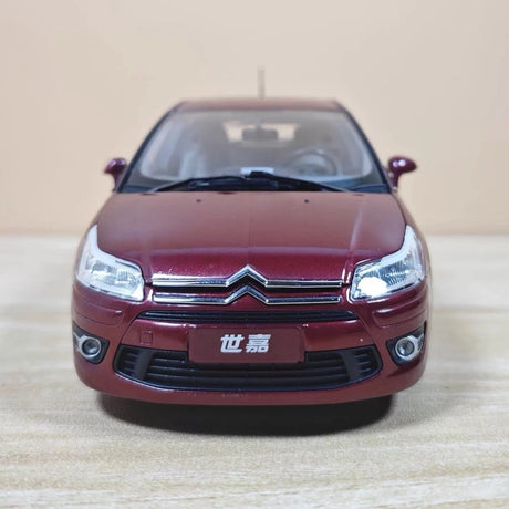 [OEM] 1:18 Citroen 2012 C-Quatre Hatchback Red Model Car Die-Cast