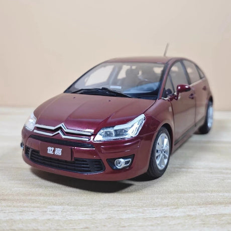 [OEM] 1:18 Citroen 2012 C-Quatre Hatchback Red Model Car Die-Cast