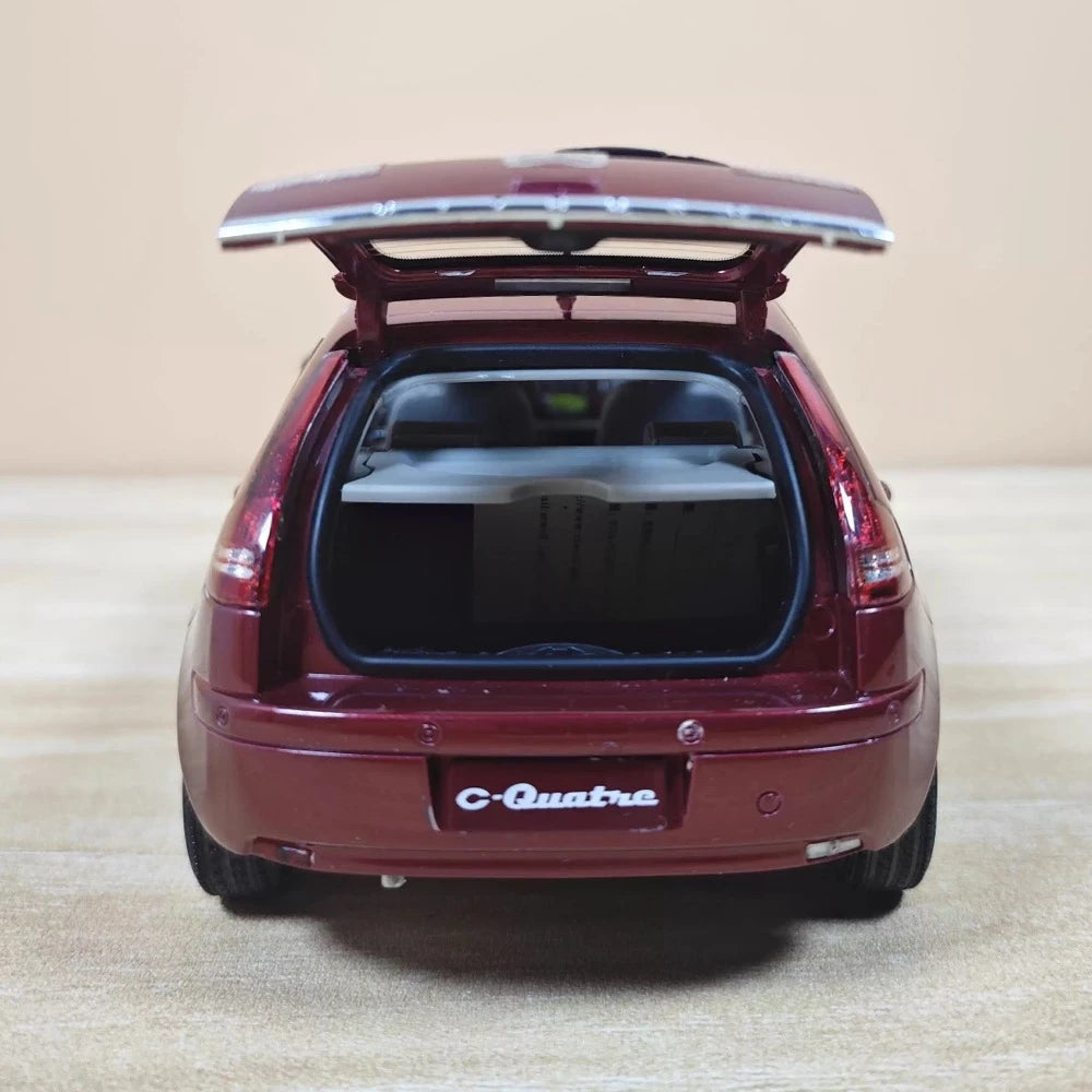 [OEM] 1:18 Citroen 2012 C-Quatre Hatchback Red Model Car Die-Cast
