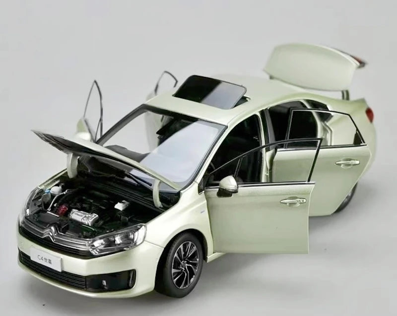 [OEM] 1:18 Citroen 2015 C4 Sega Gold Model Car Die-Cast