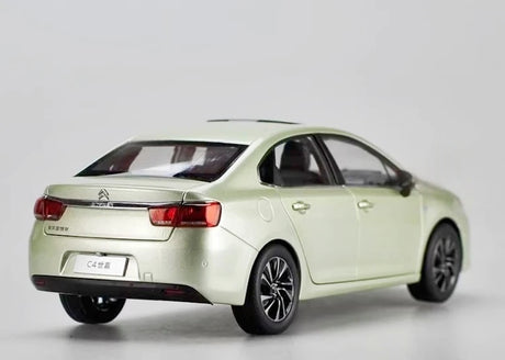 [OEM] 1:18 Citroen 2015 C4 Sega Gold Model Car Die-Cast