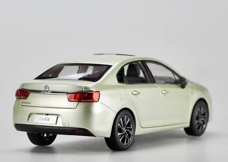 [OEM] 1:18 Citroen 2015 C4 Sega Gold Model Car Die-Cast