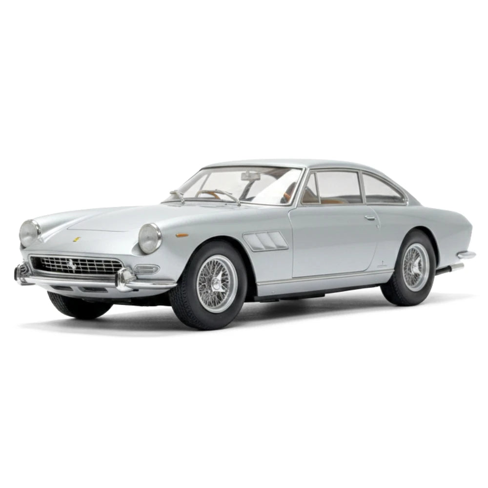 [OEM] 1:18 Ferrari 1967 330 GT 2+2 Series II Silver Model Car Die-Cast