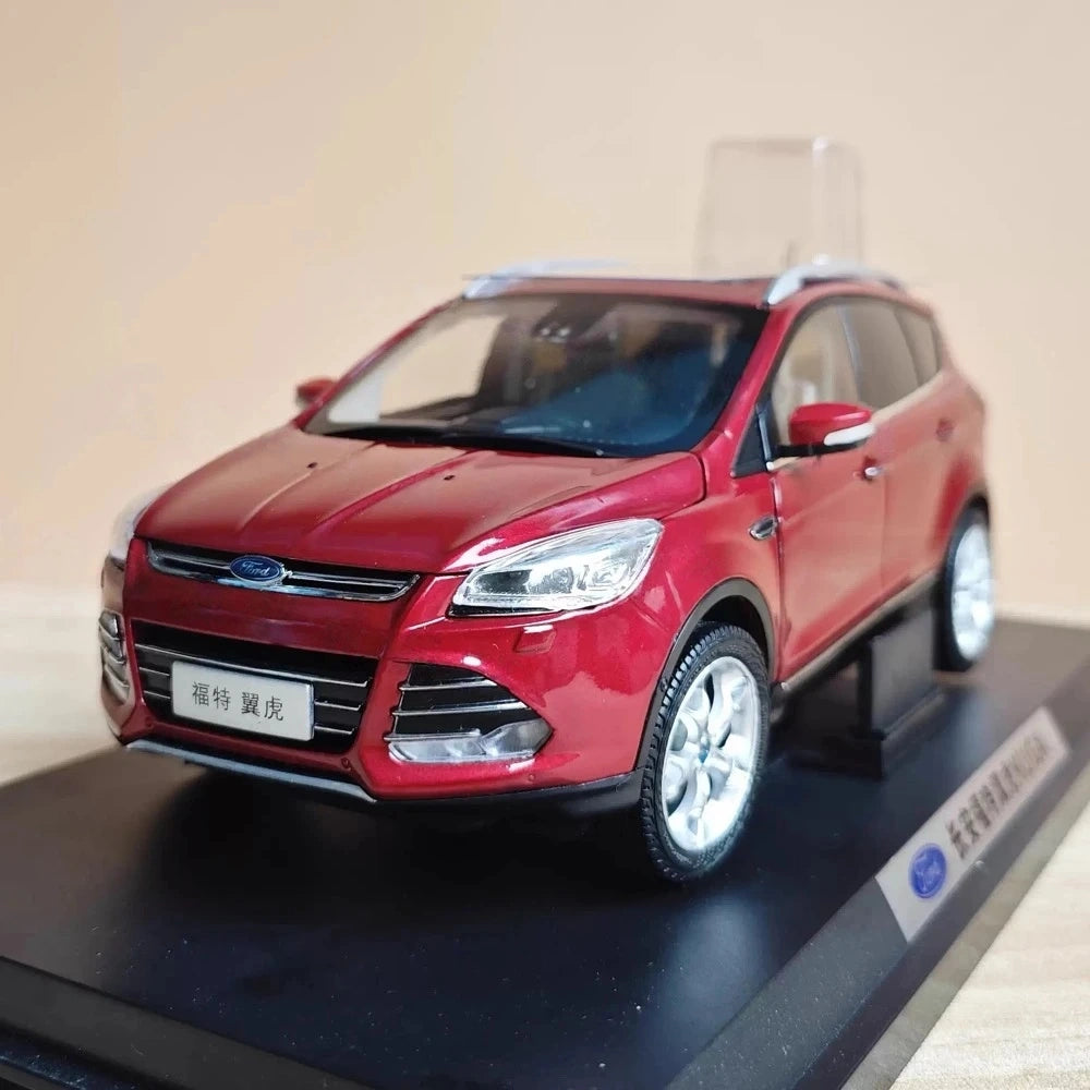[OEM] 1:18 Ford 2015 Kuga Red Model Car Die-Cast