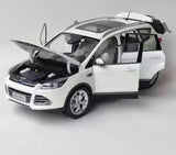 [OEM] 1:18 Ford 2015 Kuga ホワイト モデルカー Die-Cast