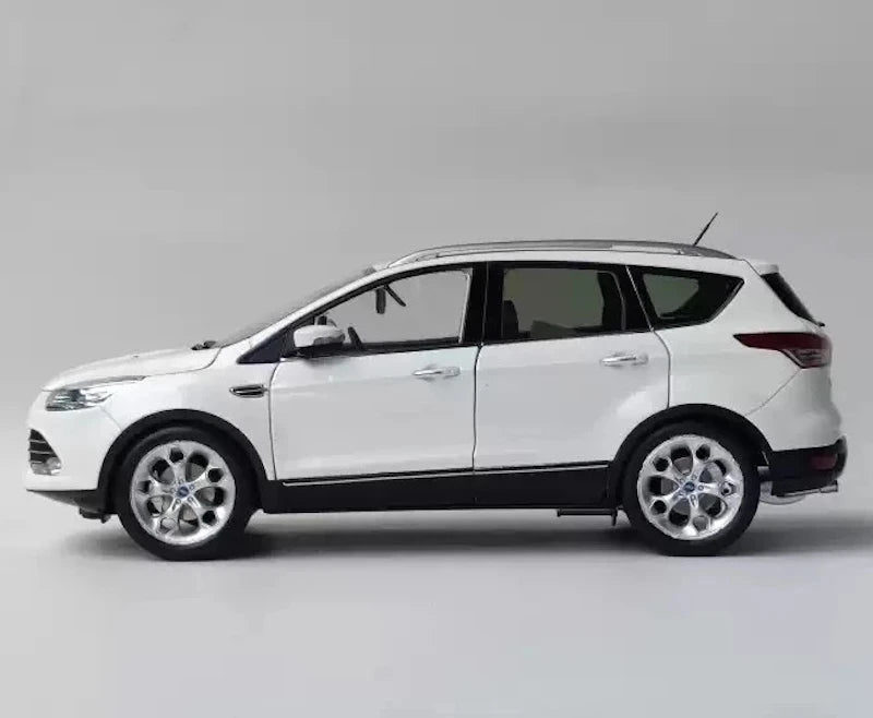 [OEM] 1:18 Ford 2015 Kuga ホワイト モデルカー Die-Cast