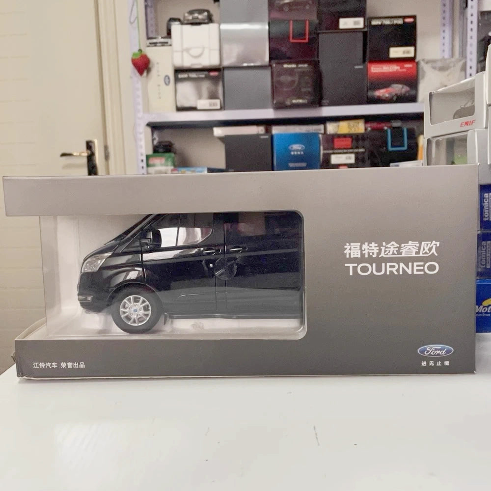 [OEM] 1:18 Ford 2015 Tourneo ブラック モデルカー Die-Cast