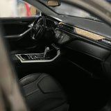[OEM] 1:18 Ford 2019 Territory Gold Model Car Die-Cast
