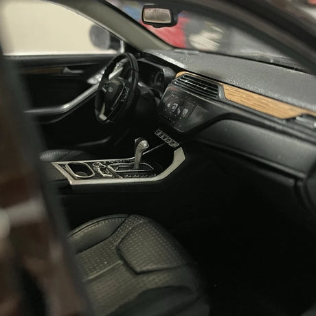 [OEM] 1:18 Ford 2019 Territory Wine Model Car Die-Cast