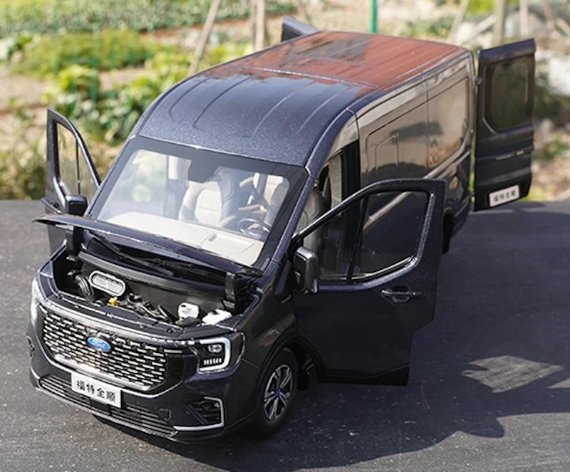 [OEM] 1:18 Ford 2024 Transit T8 grigio modellino di auto Die-Cast