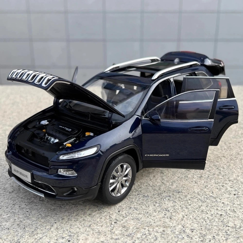 [OEM] 1:18 Jeep 2017 Cherokee Blue Model Car Die-Cast