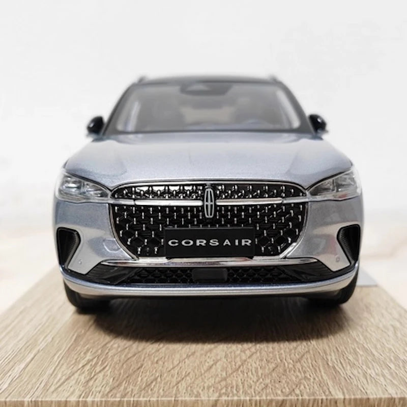 [OEM] 1:18 Lincoln 2023 Corsair Silver Model Car Die-Cast