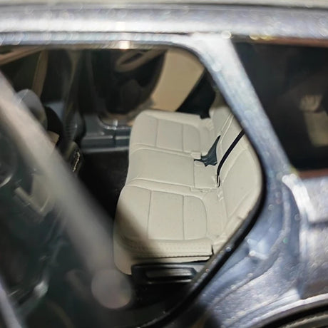 [OEM] 1:18 Lincoln 2023 Corsair Silver Model Car Die-Cast