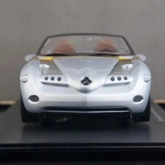 [OEM] 1:18 Mercedes-Benz 2000 SLA Vision Silver Model Car Die-Cast