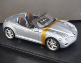 [OEM] 1:18 Mercedes-Benz 2000 SLA Vision Silver Model Car Die-Cast