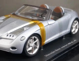 [OEM] 1:18 Mercedes-Benz 2000 SLA Vision Silver Model Car Die-Cast